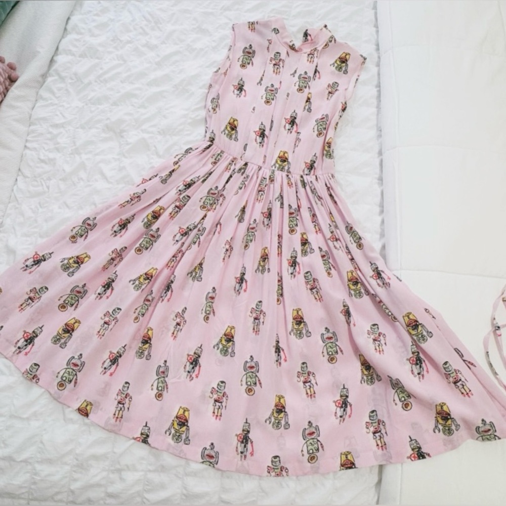 PRADA Pink ROBOT PRINT Drawstring Hem Sleeveless Spring DRESS - Picture 8 of 13